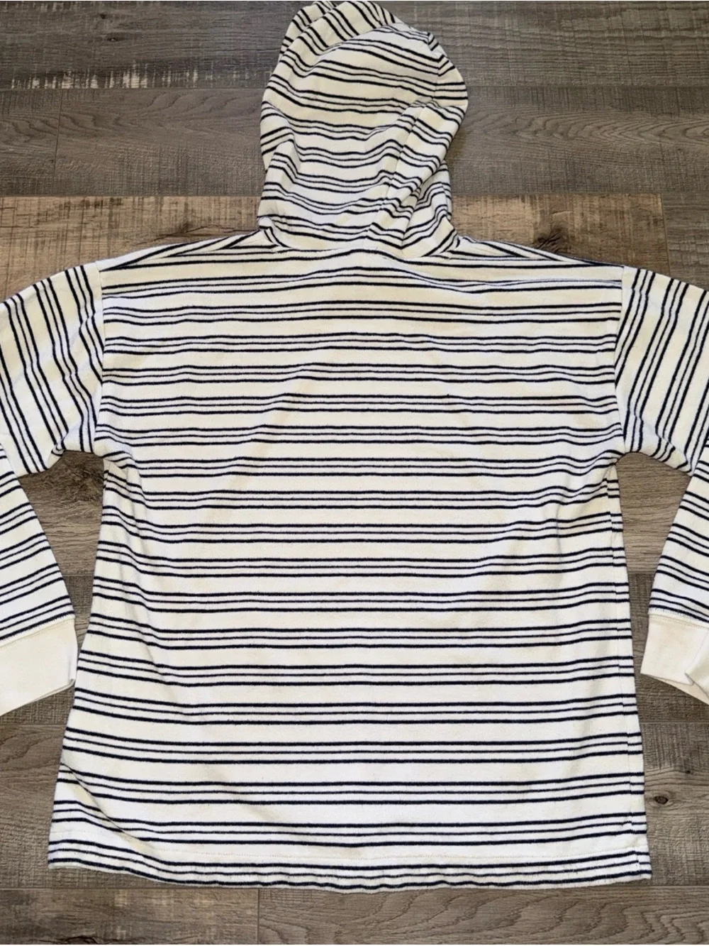 Women’s Striped Hooded Pullover Sweatshirt - White & Navy XS